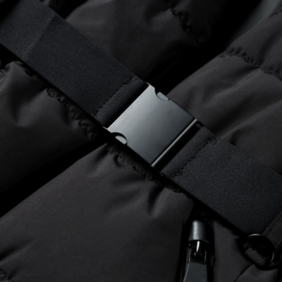 Damen Schwarze Pufferjacke – Gepolstert mit Gürtel und Hohem Kragen