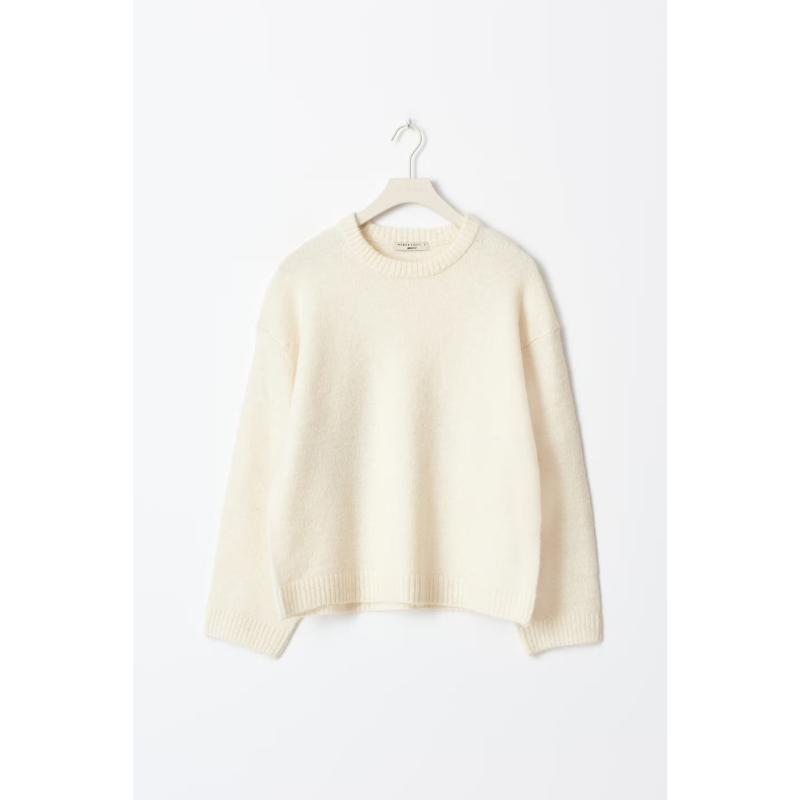 Isolde Oversized Damenpullover – Sanft und Stilvoll