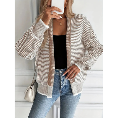 Nora – Damenjacke mit Ballonärmeln und farbigen Akzenten