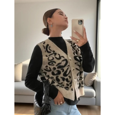 Ärmellose Damenweste mit Leopardenmuster und V-Ausschnitt