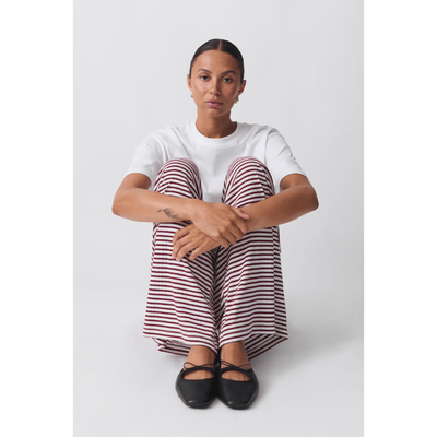 Damenhose mit Kordelzug und gestreiftem Design