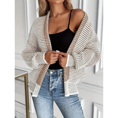 Nora – Damenjacke mit Ballonärmeln und farbigen Akzenten