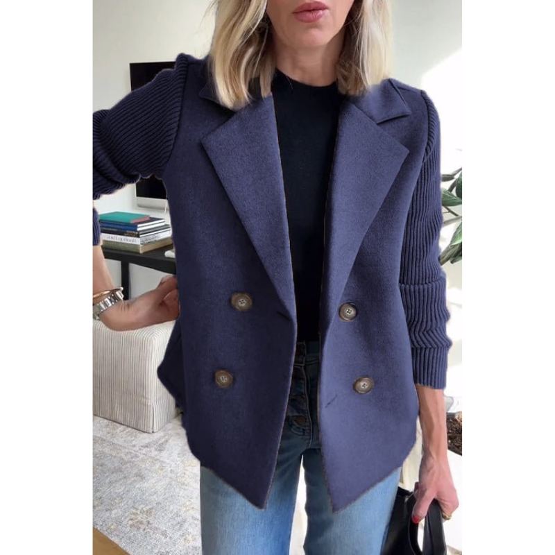 Zweischichtiger Blazer mit Strickärmeln