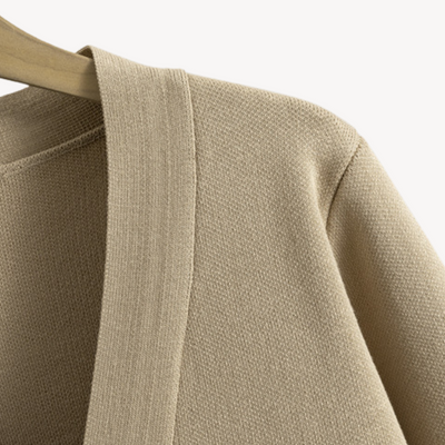 Zweiteiliges Damen Strickset – Cardigan und Weite Hose