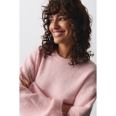 Isolde Oversized Damenpullover – Sanft und Stilvoll