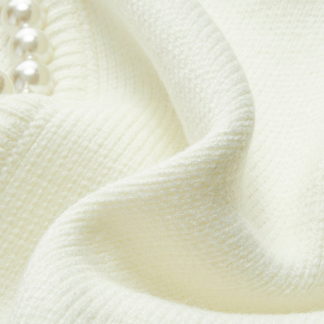 Elegante und zeitlose Damen Strickjacke mit Perlenakzenten